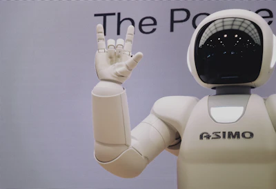 Robô autônomo em ambiente controlado